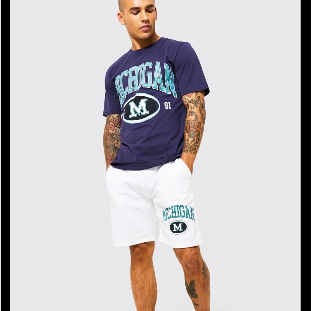 BOOHOO MAN‎ OVERSIZED MICHIGAN T-SHIRT AND SHORT SET S NWT IN PACKAGING